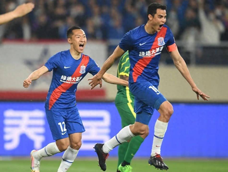 申花后卫助攻建功，帮助球队轻松取胜！